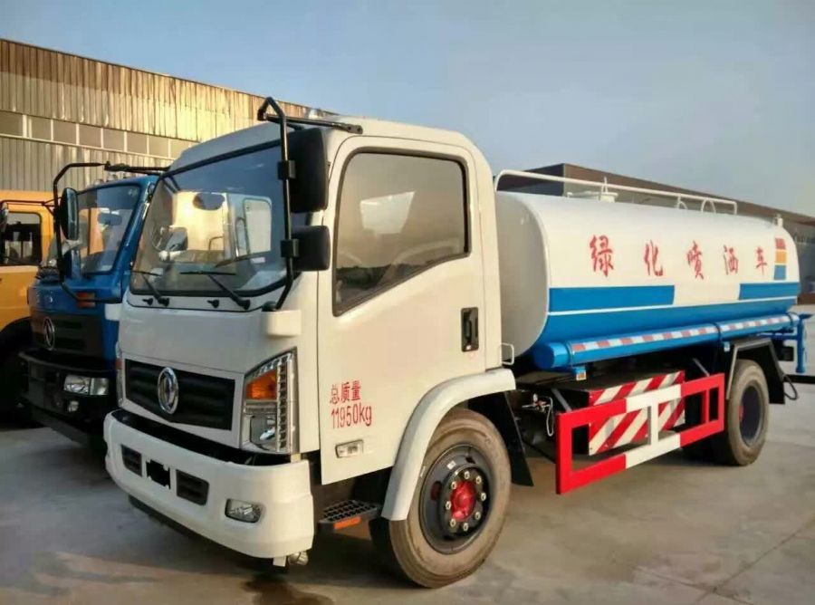 國(guó)五東風(fēng)10噸灑水車廠家圖片