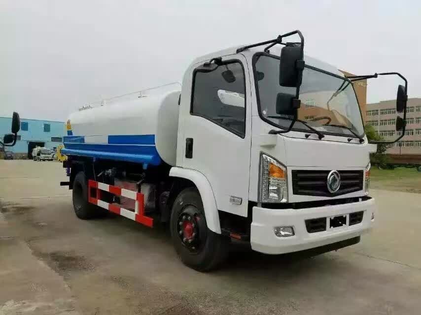 國(guó)五東風(fēng)10噸灑水車廠家圖片